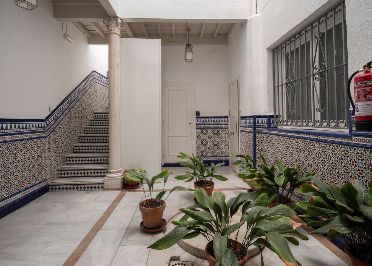 Apartamentos Optima Palacete De La Alhambra Junto A La Alhambra Granada Dış mekan fotoğraf